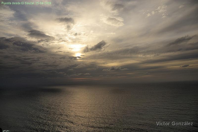 PuestaSol25042009.jpg - Puesta desde El Sauzal. 25-04-2009