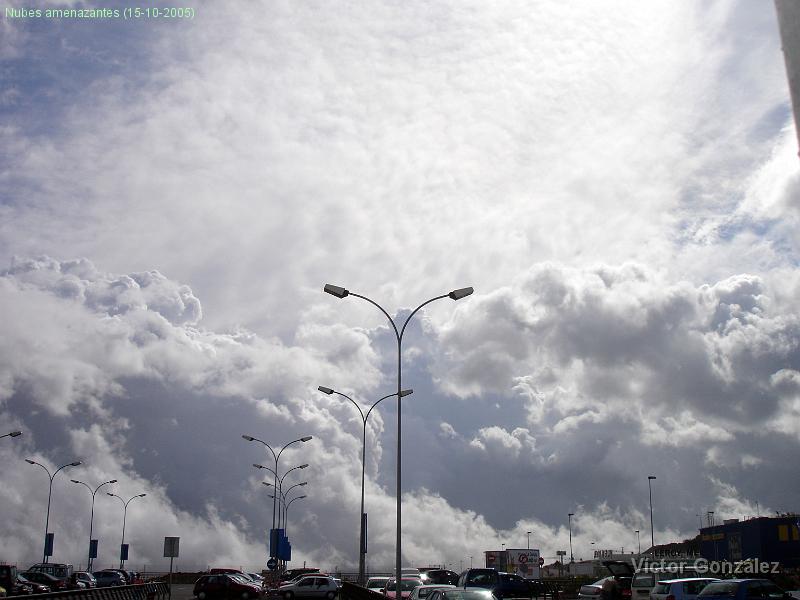 15102005.jpg - Nubes amenazantes (15-10-2005)