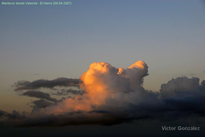 AtardecerHierro.jpg - Atardecer desde Valverde - El Hierro (08-04-2007)