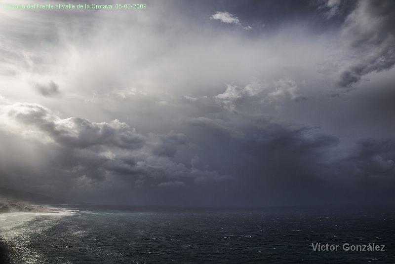 LlegadaFrente05022009.jpg - Llegada del Frente al Valle de la Orotava. 05-02-2009