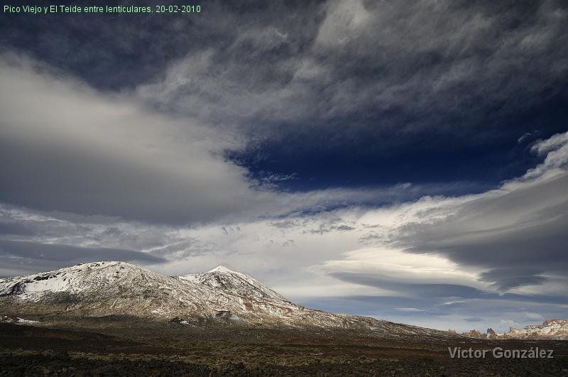 PanoramicaLenticulares20022.jpg - Pico Viejo y El Teide entre lenticulares. 20-02-2010