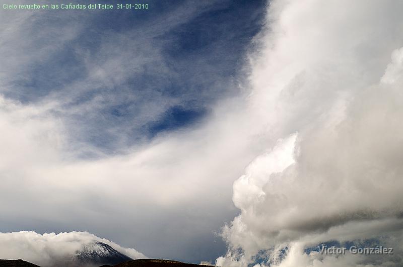 TormentaTeide31012010.jpg - Cielo revuelto en las Cañadas del Teide. 31-01-2010