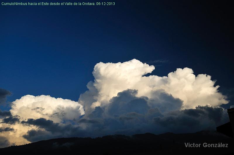 CumuloNimboEsteValle06122013.jpg - CumuloNimbus hacia el Este desde el Valle de la Orotava. 06-12-2013